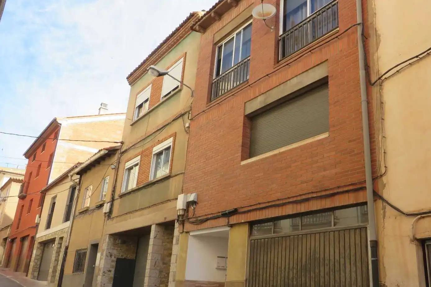 Vista exterior de Pis en venda en Teruel