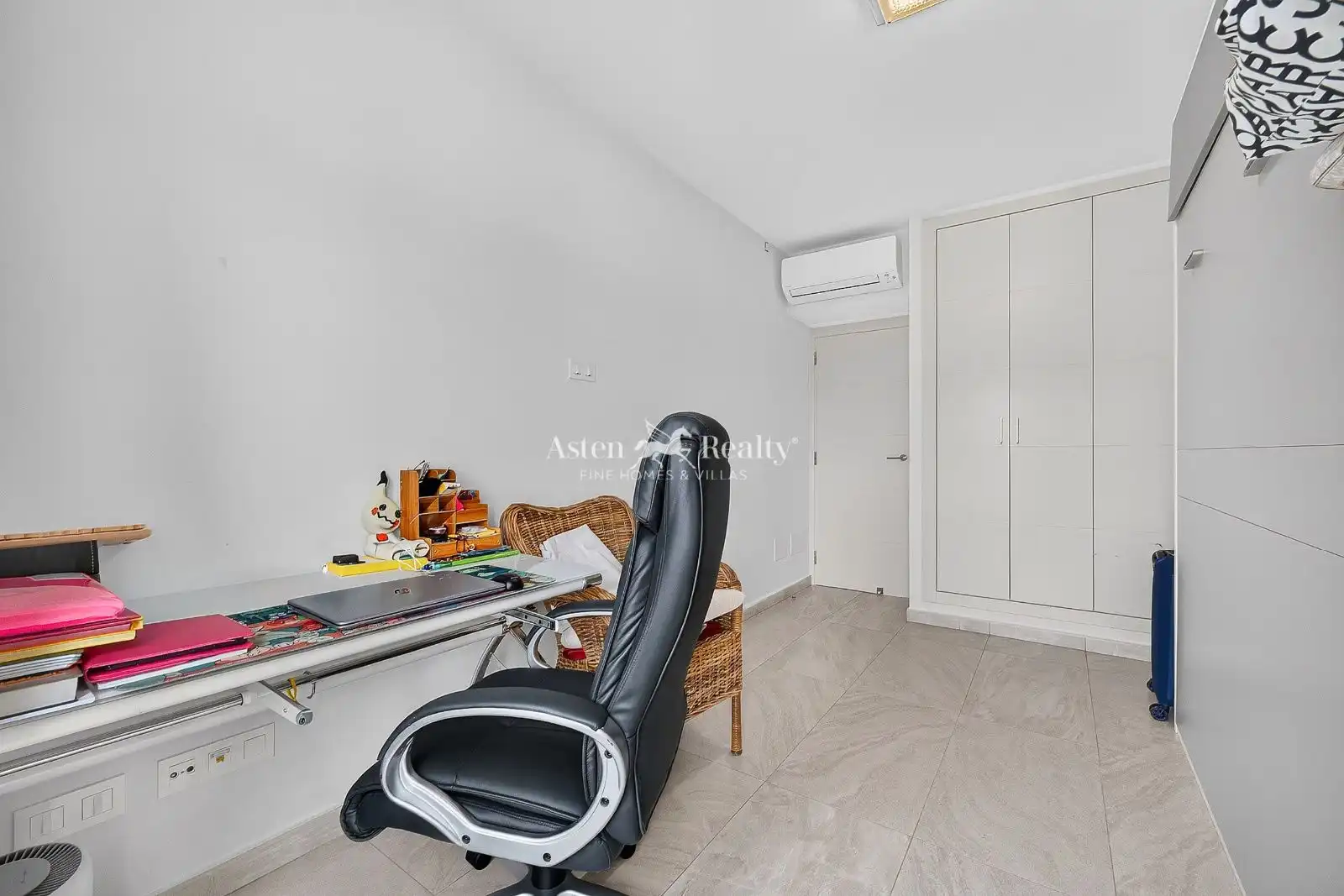 Habitación de Casa adosada en venta en Arona con Aire acondicionado, Jardín privado y Terraza