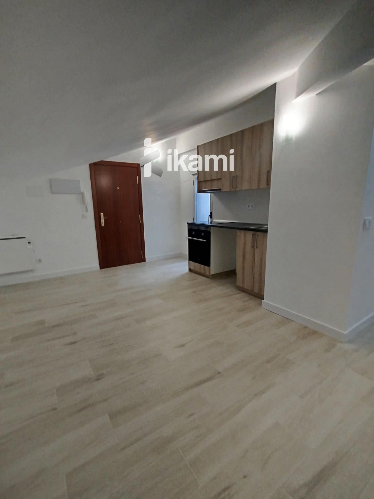 Bedroom of Flat for sale in  Madrid Capital  with Heating and Terrace