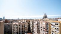 Vista exterior de Pis en venda en  Barcelona Capital amb Aire condicionat, Calefacció i Forn