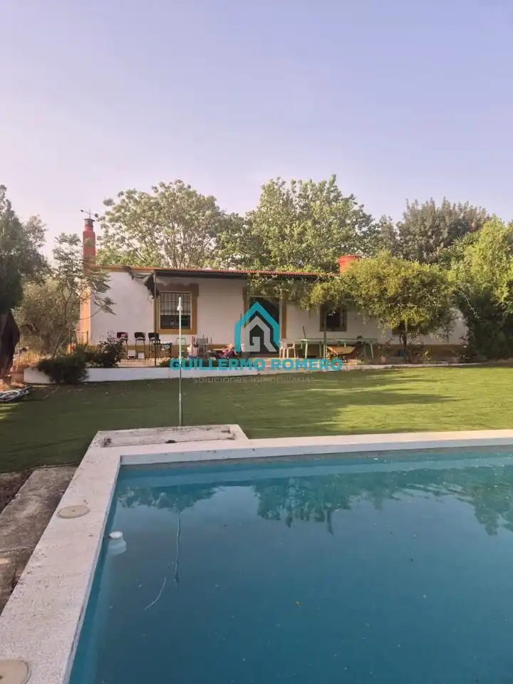 Casa rústica en venda a La Puebla del Río, imagen 4