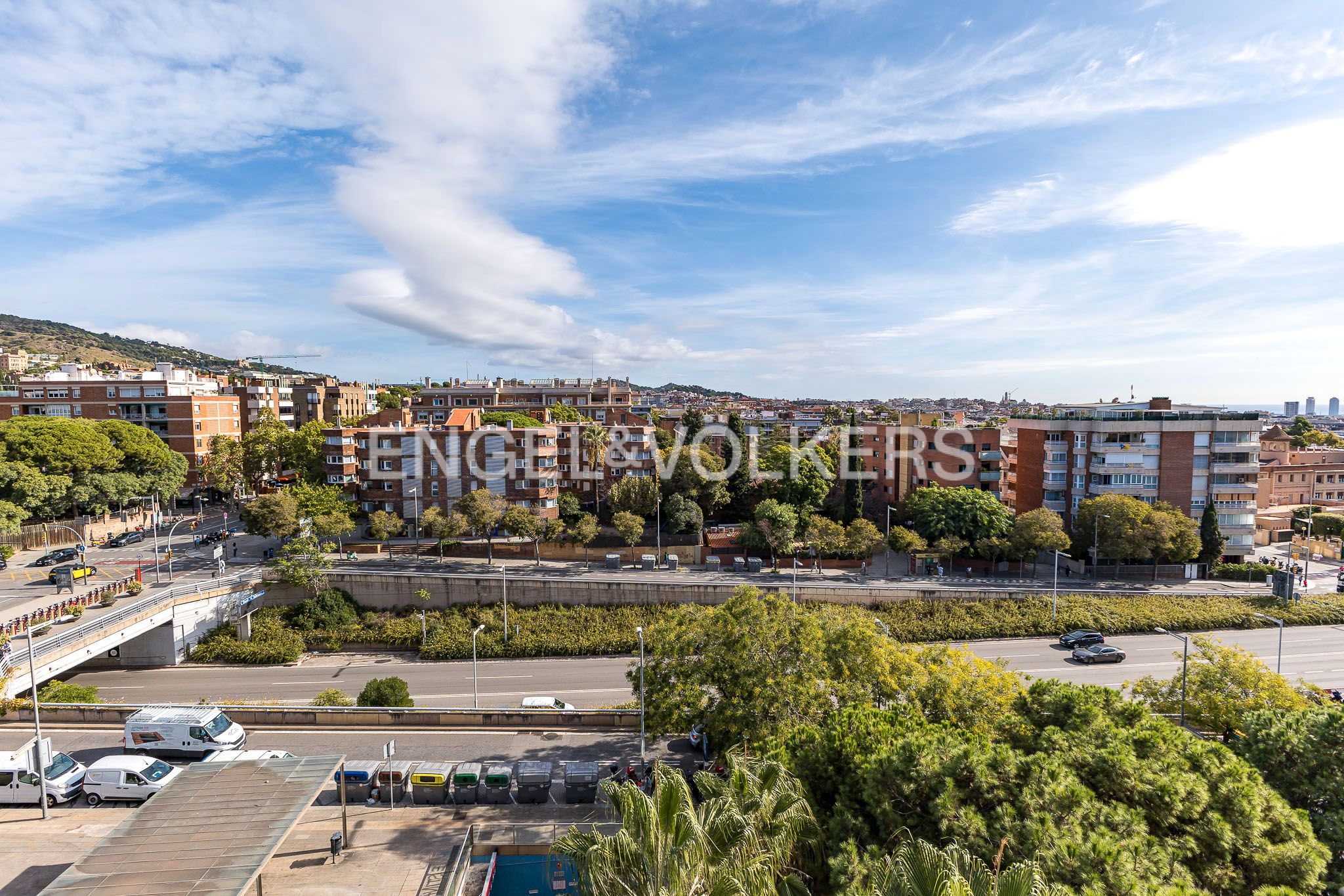 Vista exterior de Àtic en venda en  Barcelona Capital amb Aire condicionat, Calefacció i Parquet