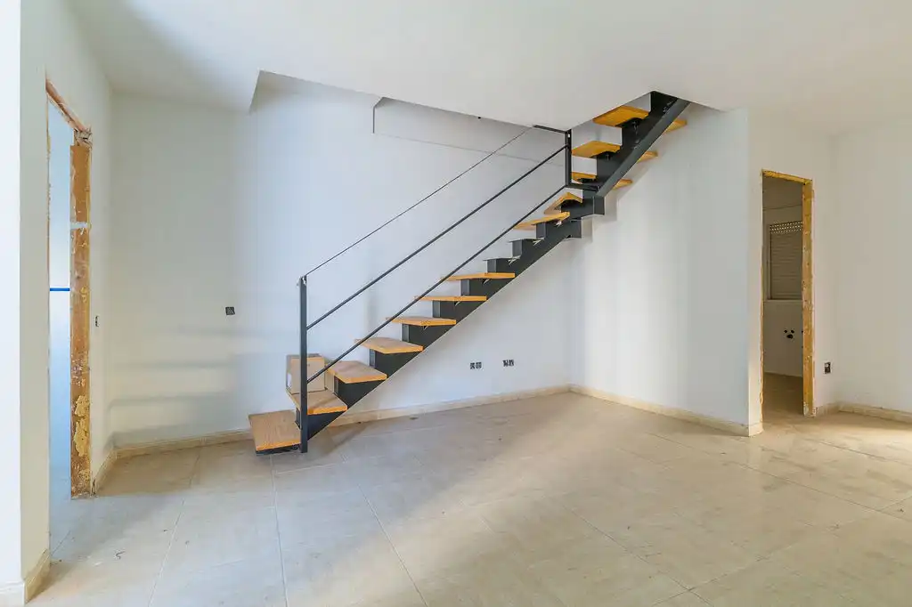Casa adosada en venta en Valdeaveruelo, Guadalajara