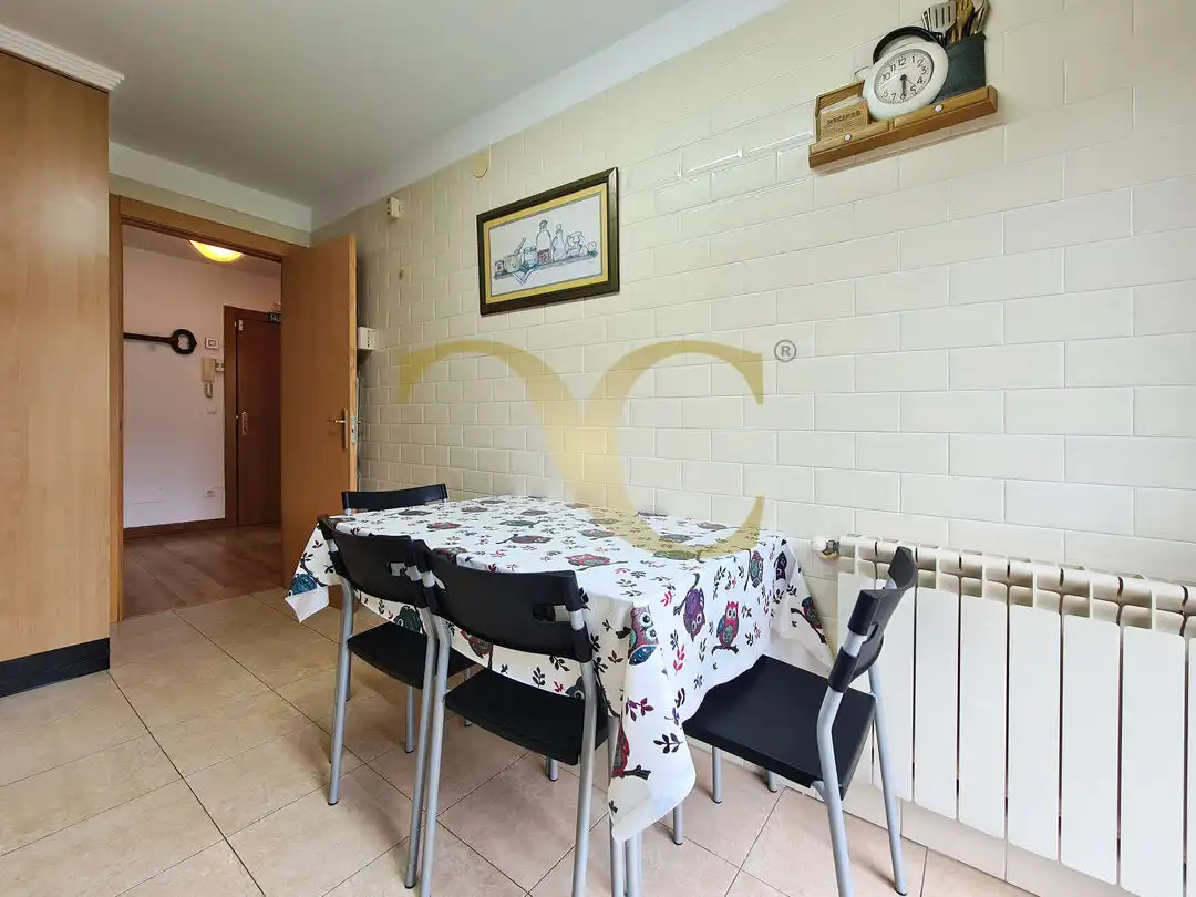 Comedor de Apartamento en venta en Ribadesella con Calefacción, Trastero y Amueblado