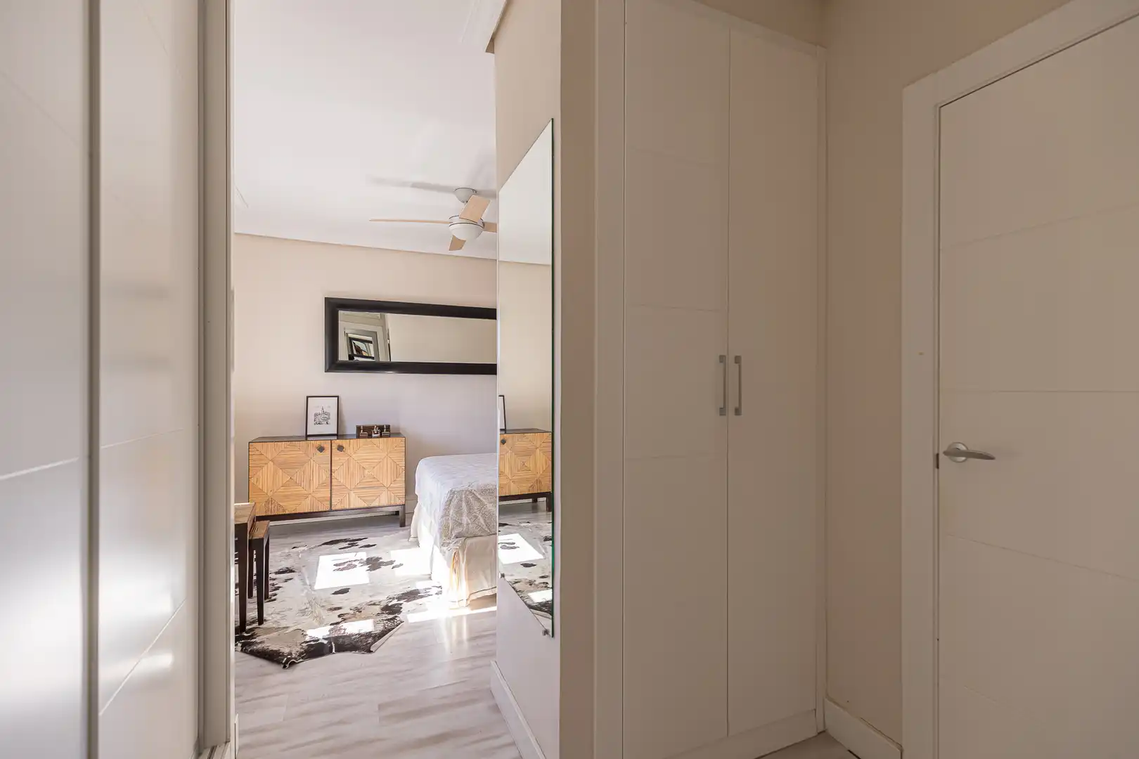 Schlafzimmer von Wohnung zum Verkauf in Madrid mit Klimaanlage, Heizung und Privatgarten