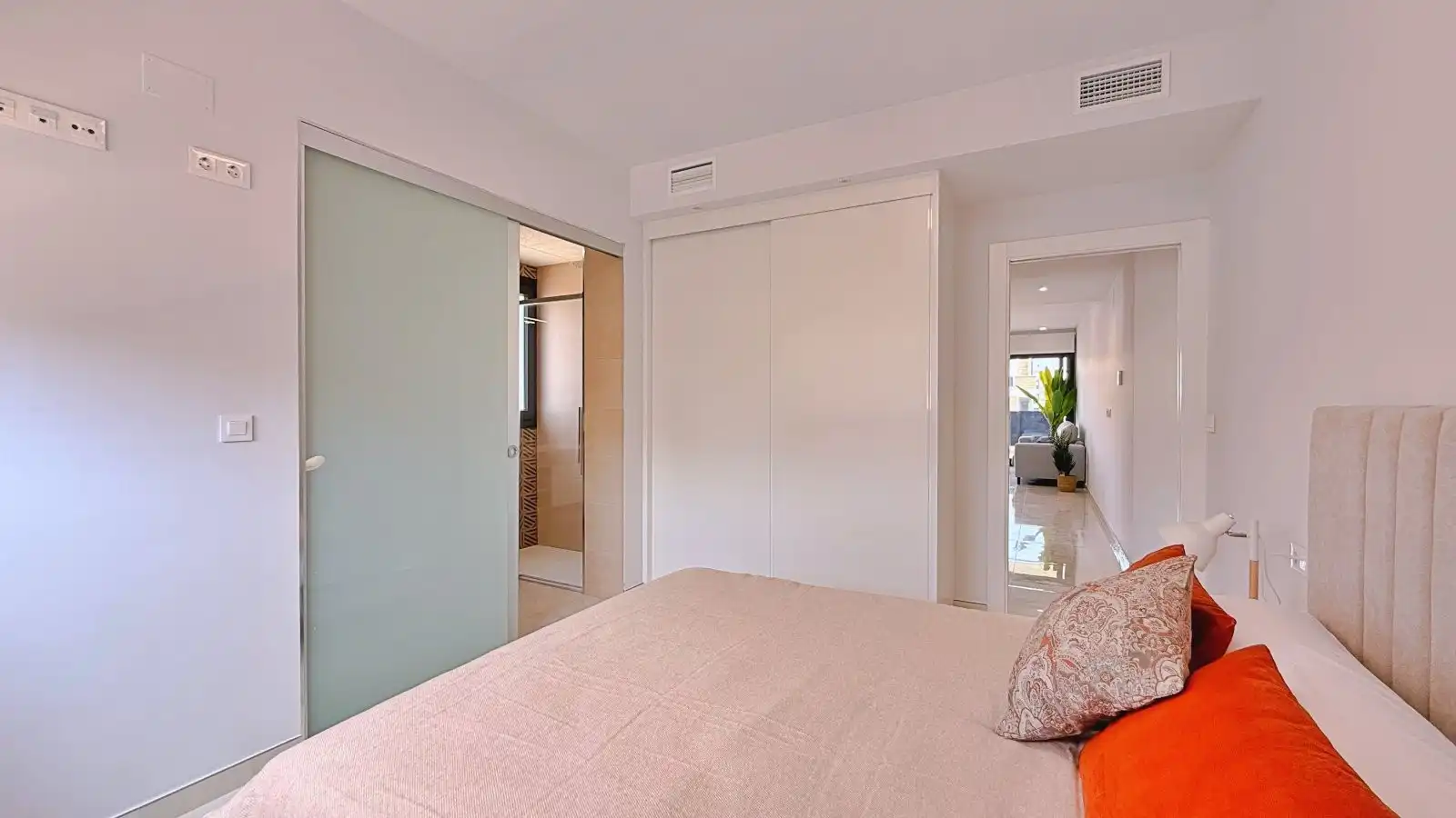 Dormitori de Apartament en venda en Orihuela amb Traster i Moblat