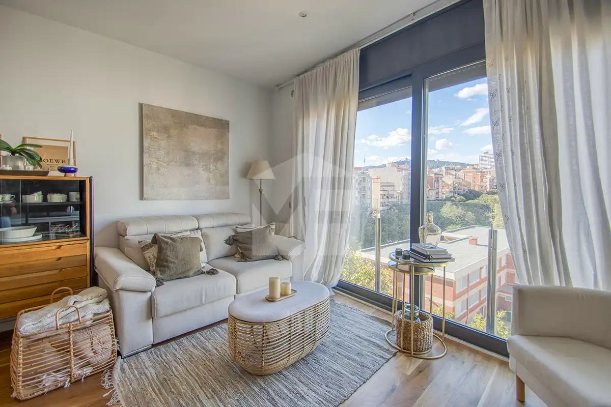 Bedroom of Flat for sale in Barcelona  with Air Conditioner and Heating