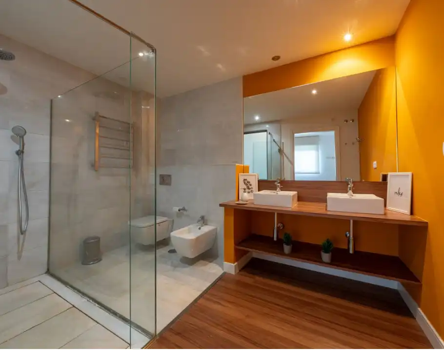 Baño de Piso en venta en Marbella con Trastero, Amueblado y Horno