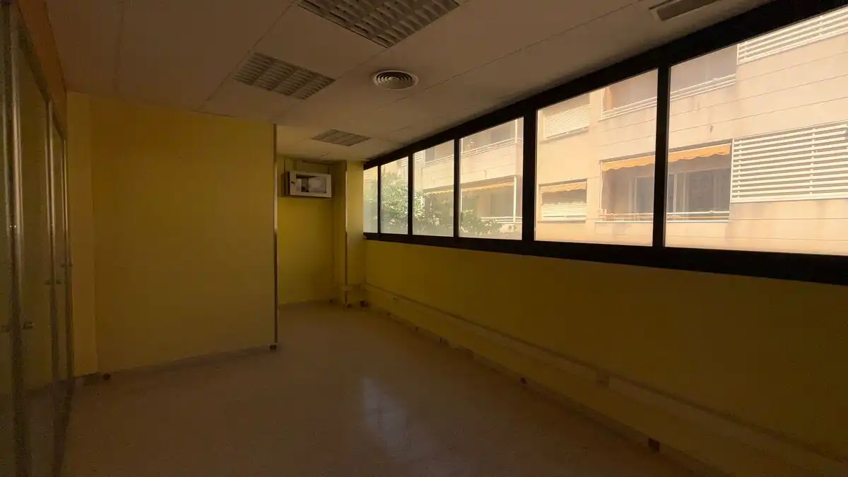 Oficina en venda en Sant Adrià de Besòs