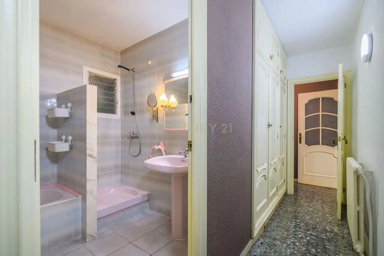 Casa con jardín en venta en Sant Vicenç Dels Horts, imagen 28