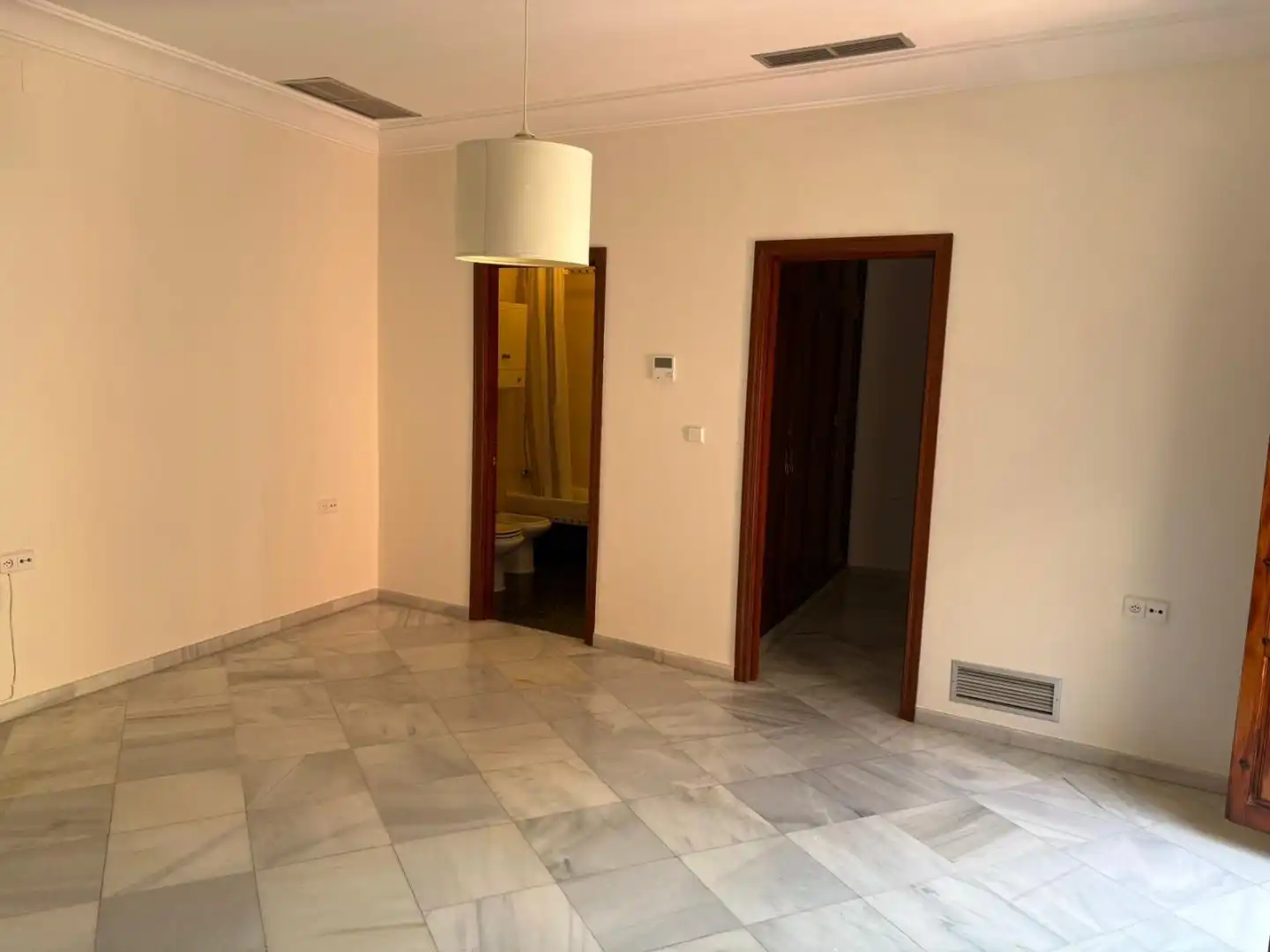 Dúplex de lloguer en Sevilla amb Aire condicionat, Calefacció i Terrassa