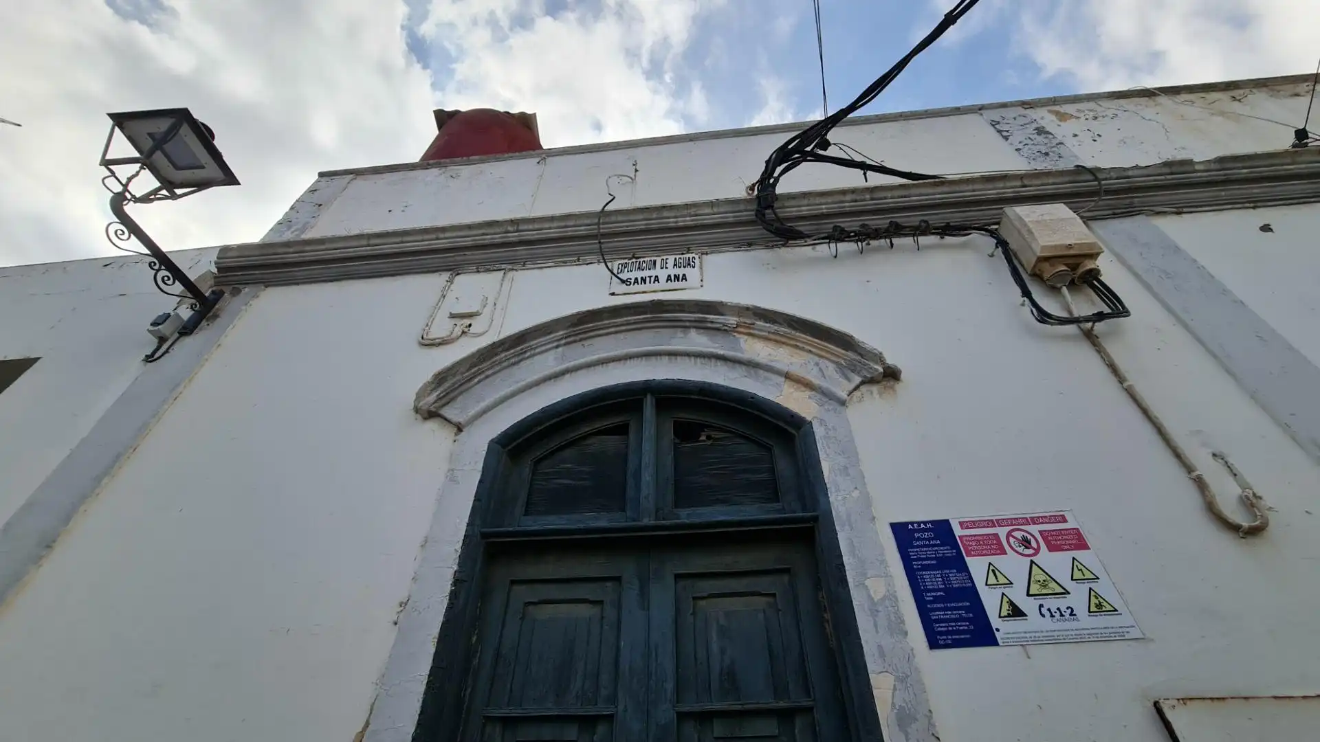 Vista exterior de Local en venta en Telde