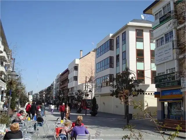 Exterior view of Office for rent in Majadahonda