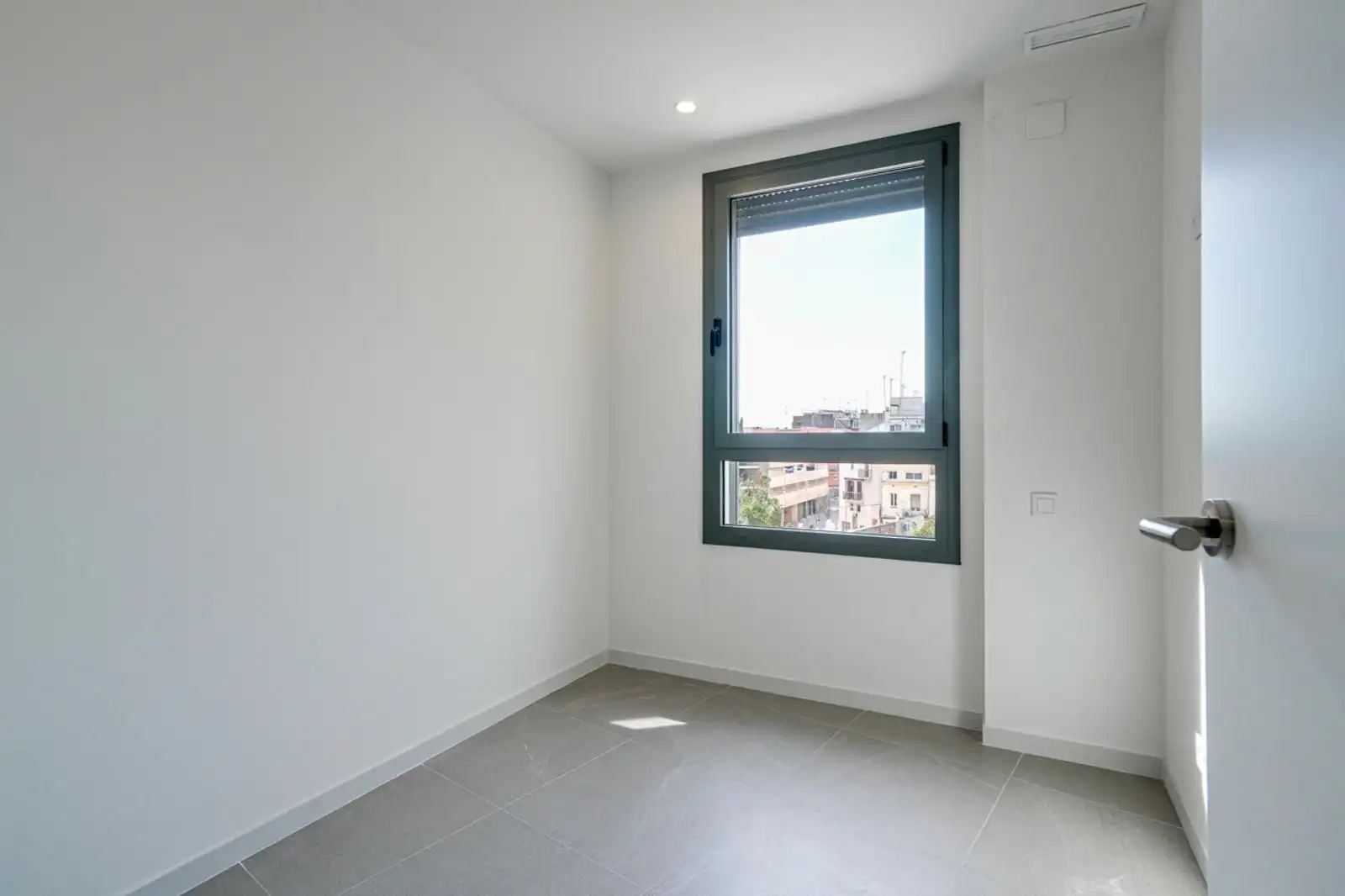 Habitación de Piso en venta en L'Hospitalet de Llobregat con Terraza
