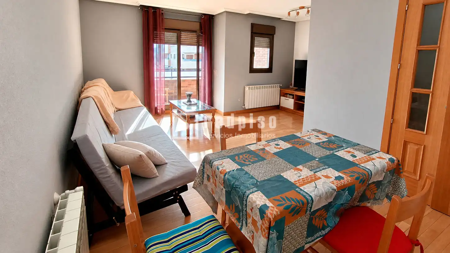 Flat for rent in El Quiñón