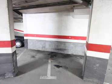 Motorradstellplatz zum Verkauf in Olesa de Montserrat