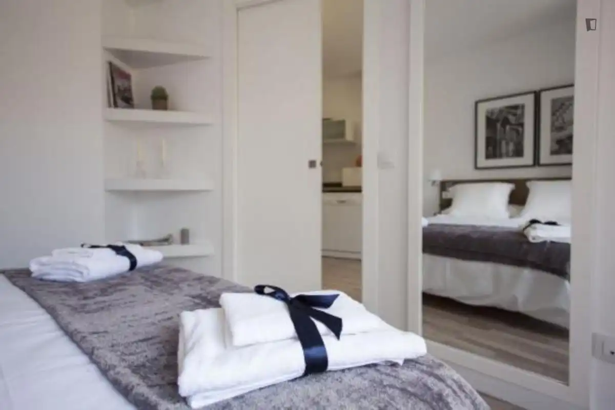 Apartamento de alquiler en Sants-Badal
