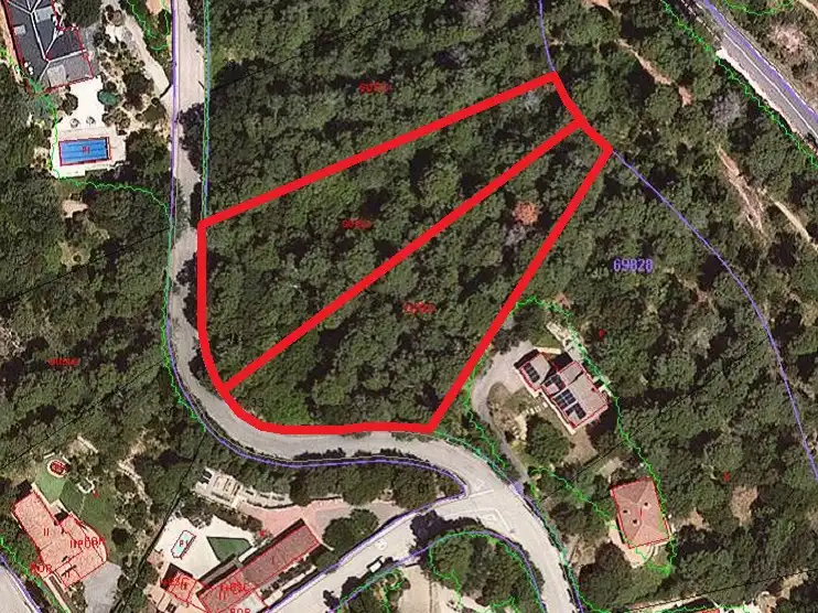 Terrain résidentiel à vendre à Carrer del Turó de la Carlina 33