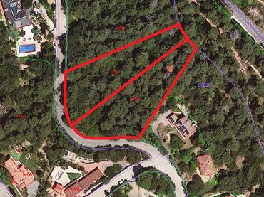 Terrain résidentiel à vendre à Carrer del Turó de la Carlina 33