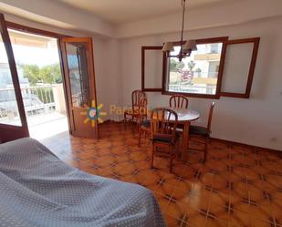 Menjador de Apartament de lloguer en Oliva amb Moblat, Forn i Rentadora