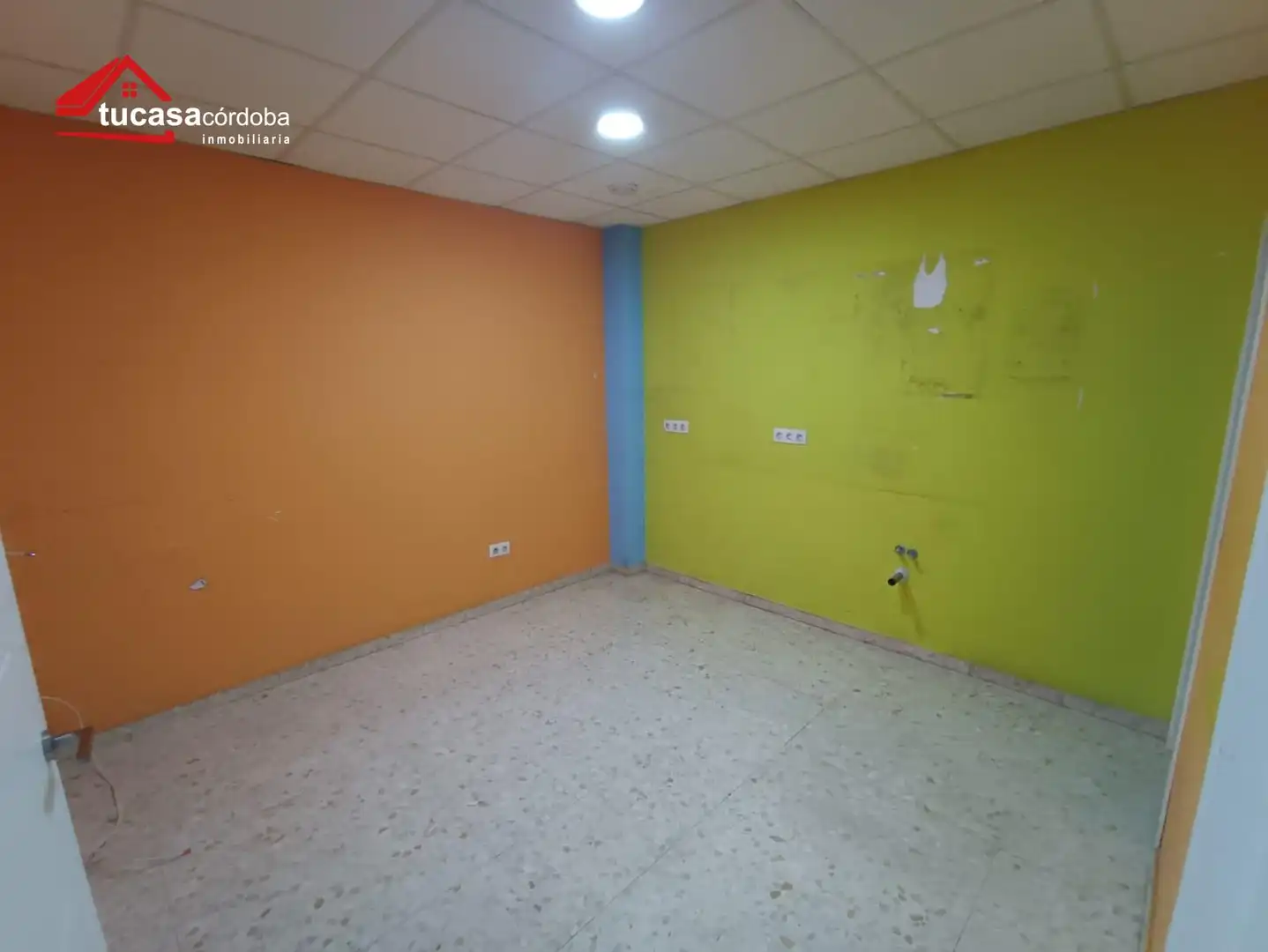 Business premises for sale in Norte-Sierra, imagen 2