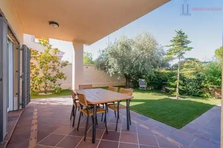 Terraza de Casa o chalet en venta en Villa de Otura