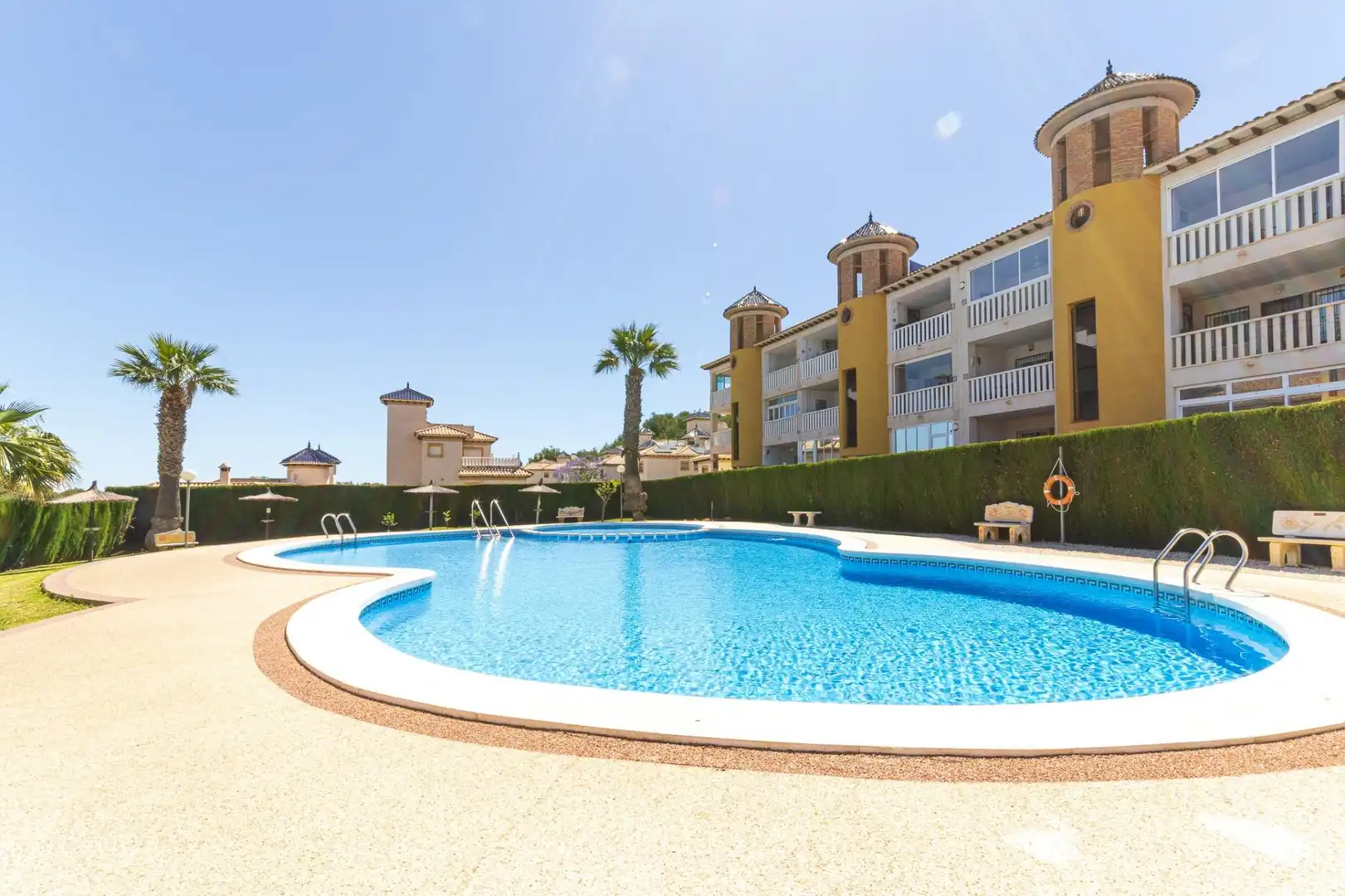 Detached homes for rent in Polígono Filipinas Oeste, Villamartín - Las Filipinas