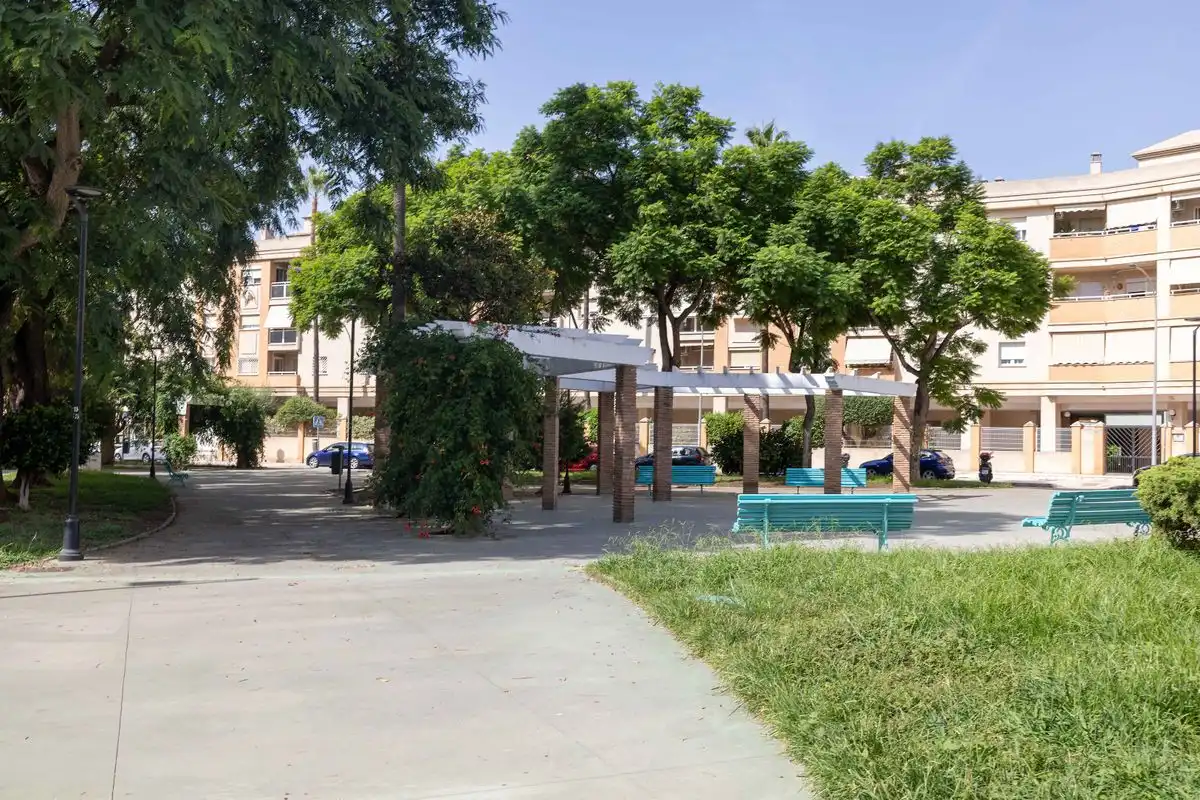 Parking de Planta baja en venta en Torremolinos con Aire acondicionado, Calefacción y Jardín privado