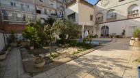 Vista exterior de Casa o xalet en venda en Igualada amb Aire condicionat, Terrassa i Piscina