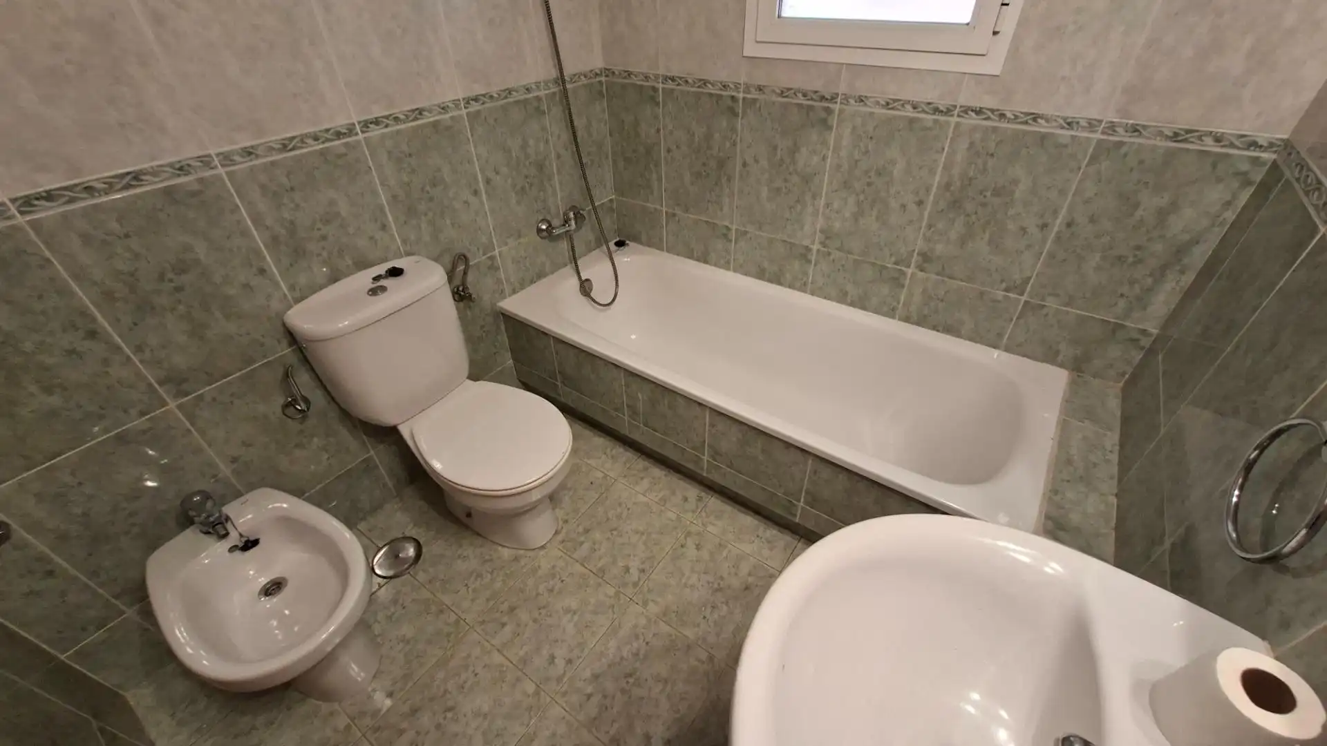Bathroom of Flat for sale in Alicante / Alacant  with Terrace and Storage room