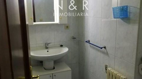Foto 4 de Piso de alquiler en Anxeriz, O Milladoiro, Ames