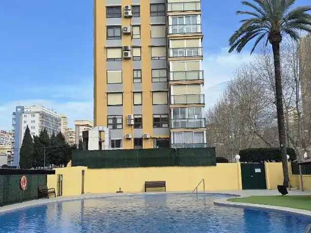 Flat with pool for sale in Avenida del mediterráneo 1