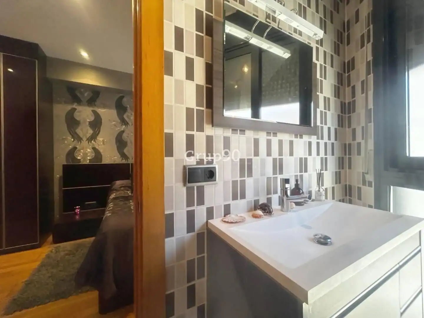 Bathroom of Flat for sale in Albatàrrec  with Air Conditioner, Heating and Parquet flooring