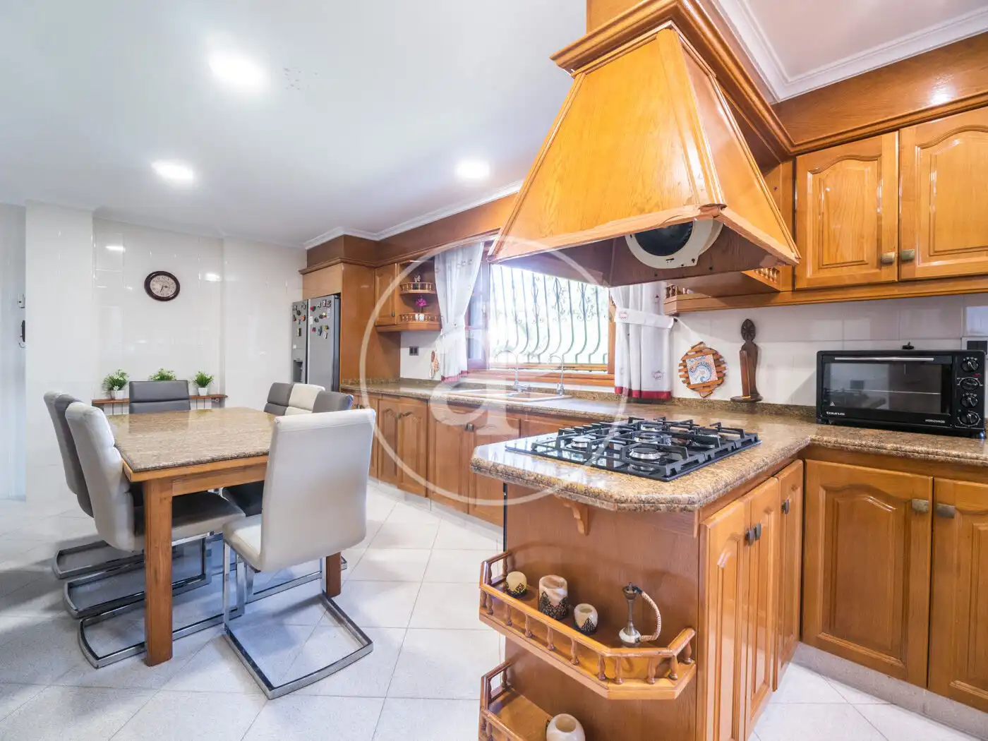 Cocina de Casa o chalet en venta en Godella con Aire acondicionado, Calefacción y Jardín privado