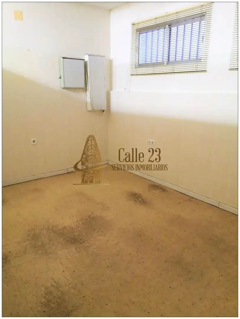 Habitación de Edificio en venta en Huelva