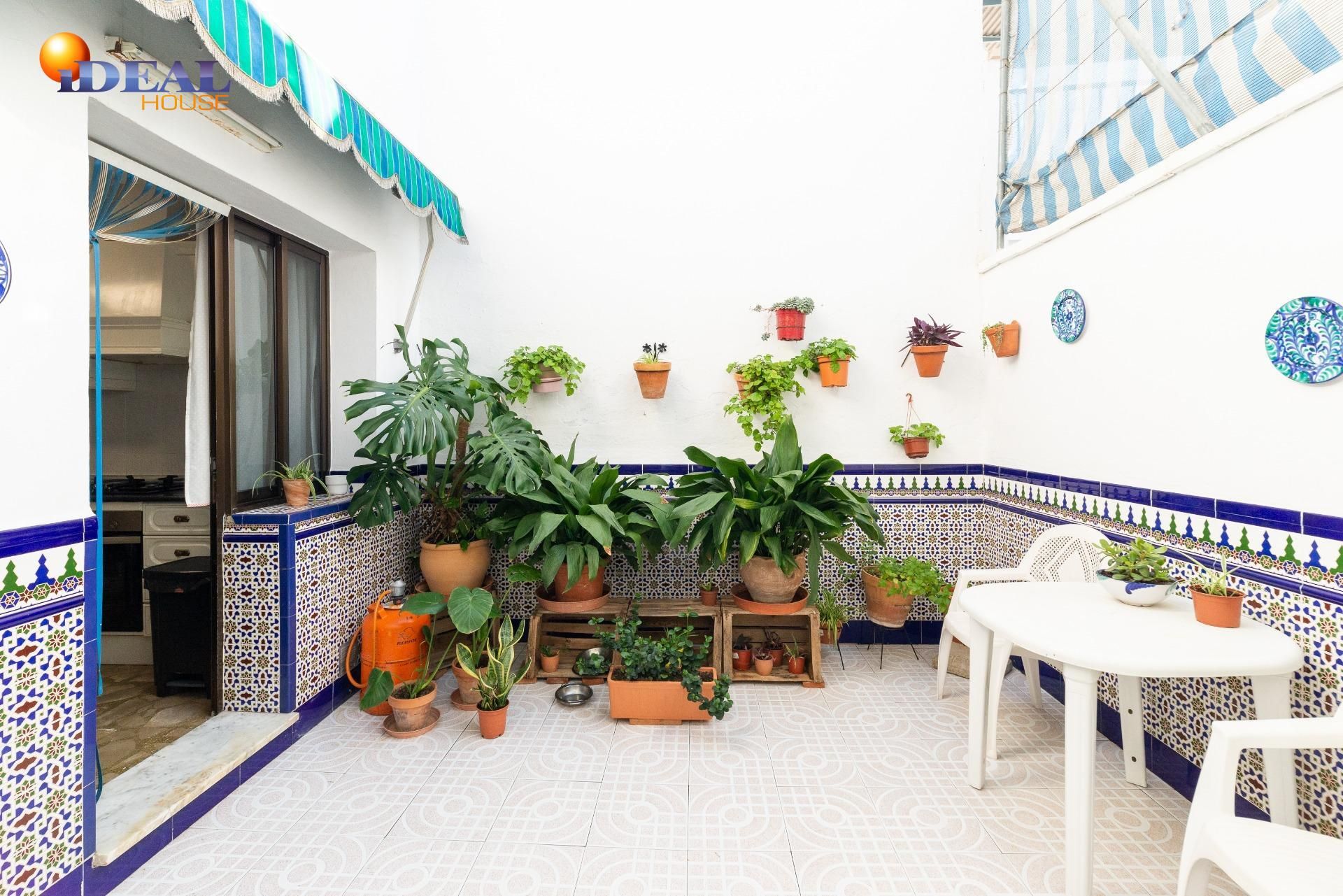 Casa o chalet en venta en Calle SALVADOR ALLENDE, 24, Fuente Vaqueros