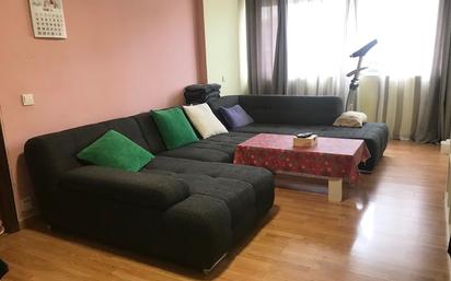 Flat for sale in Calle Infantado, Estación - Parque O'Donnell