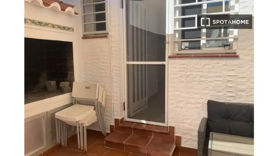 Terrassa de Pis de lloguer en Valencia amb Aire condicionat, Calefacció i Moblat