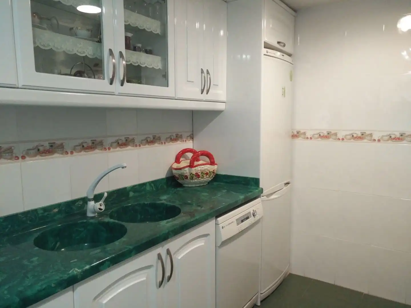 Cocina de Piso para compartir en Valencia con Calefacción, Amueblado y Horno