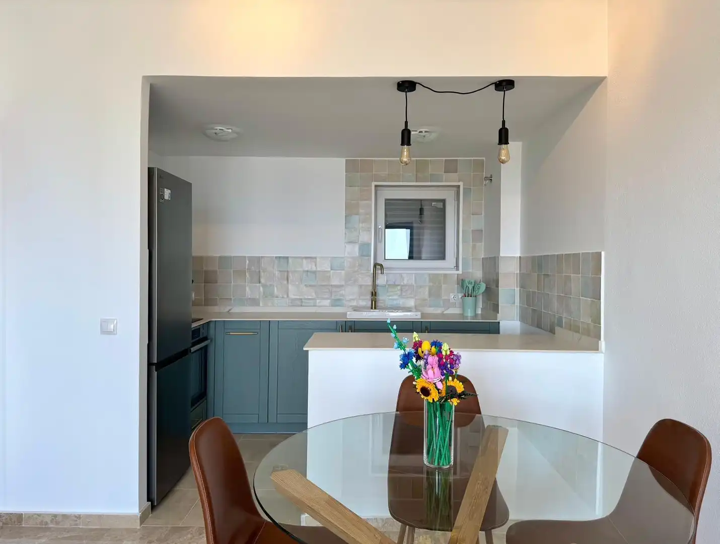 Kitchen of Apartments for sale in Benidorm  with Terrace, Storage room and Furnished