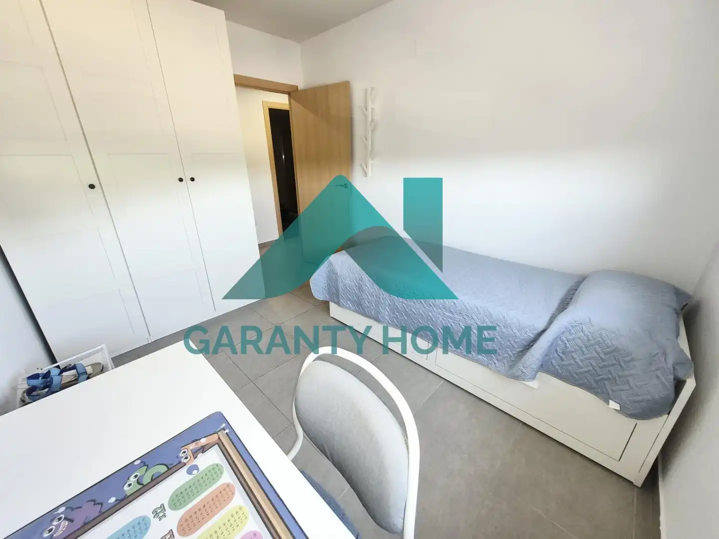 Exterior view of Flat for sale in Cáceres  with Air Conditioner and Terrace