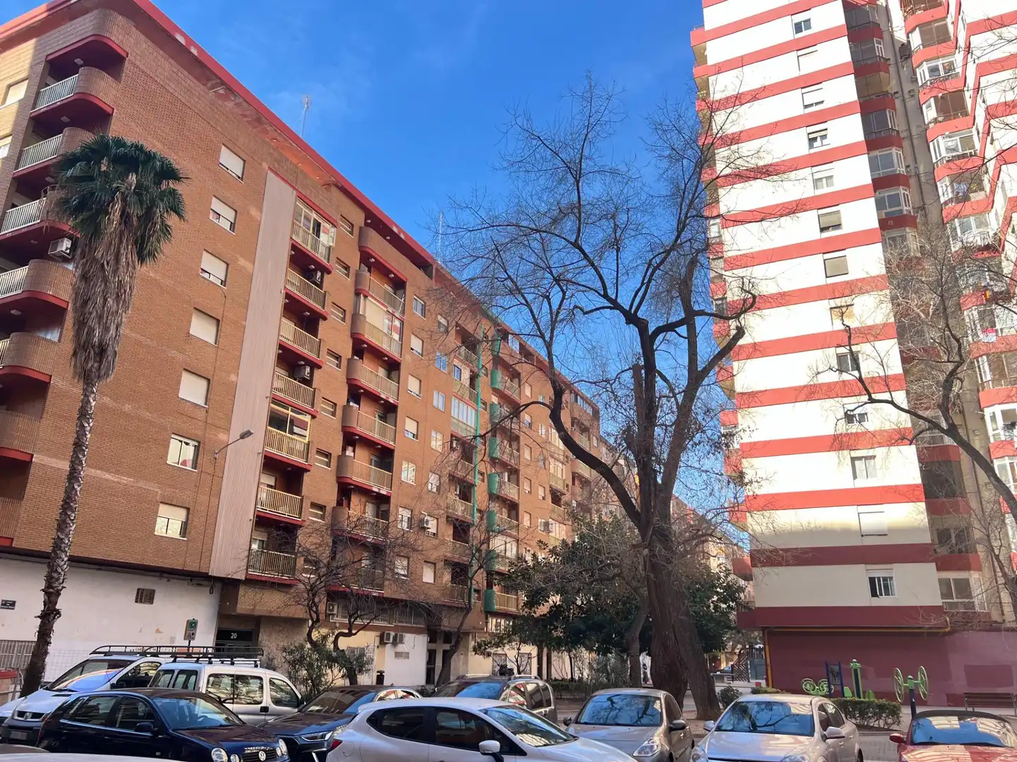Außenansicht von Wohnung zum Verkauf in Valencia mit Klimaanlage, Heizung und Möbliert