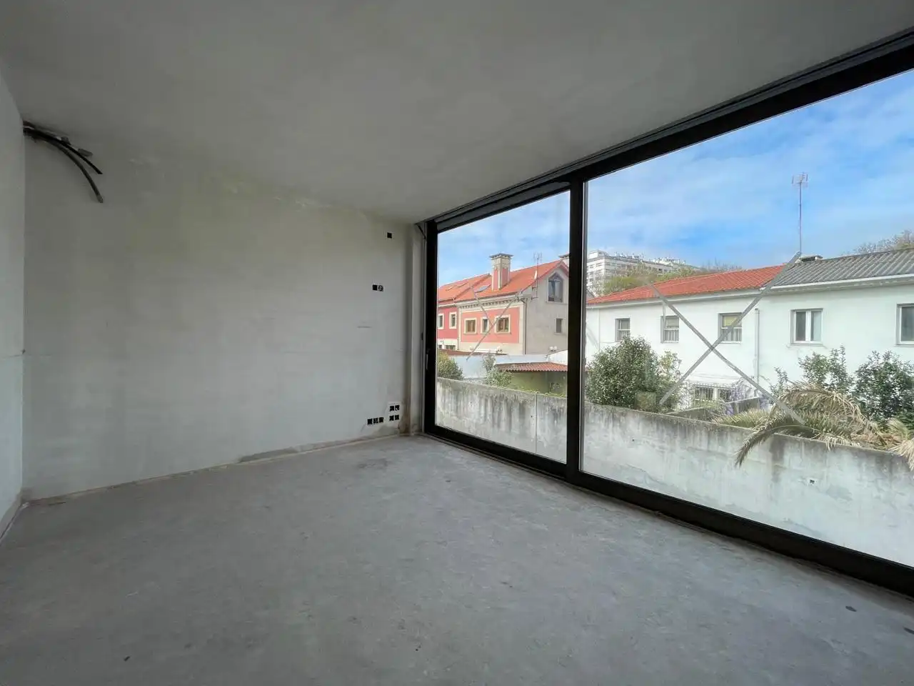 Vista exterior de Casa o xalet en venda en A Coruña Capital  amb Calefacció, Jardí privat i Terrassa