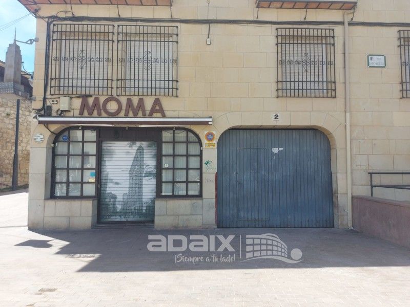 Vista exterior de Garatge de lloguer en Lucena