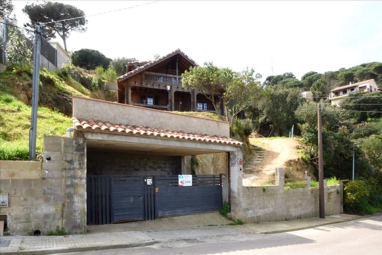 Exterior view of House or chalet for sale in Palafolls  with Terrace