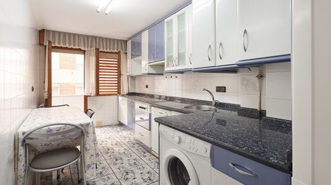 Foto 3 de Piso en venta en Gijón - Cl Pedro Pablo, Llano, Gijón