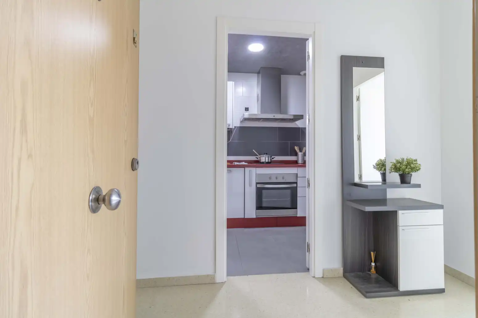 Flat for sale in  Sevilla Capital  with Air Conditioner and Storage room