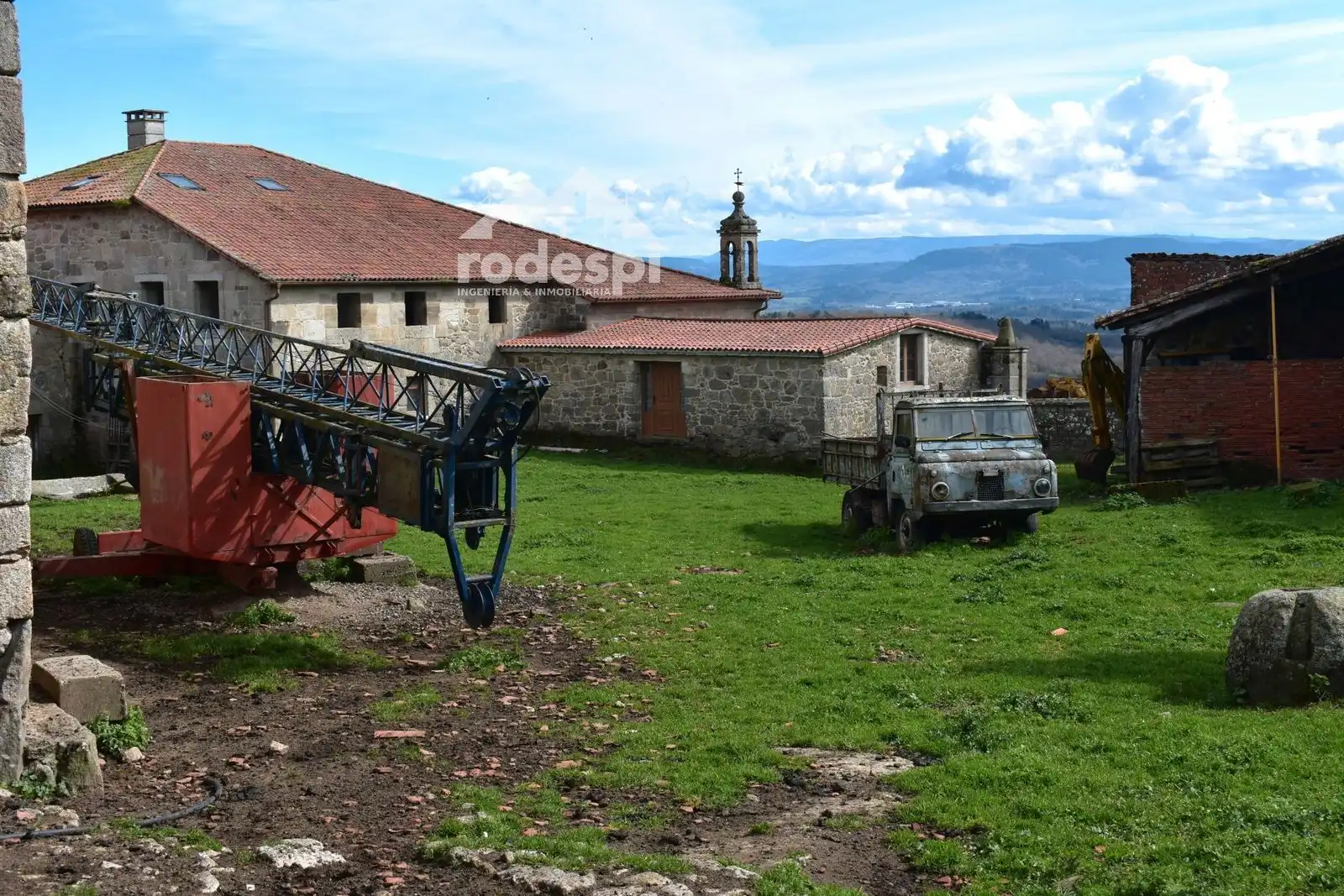 Exterior view of Buildings for sale in Pantón
