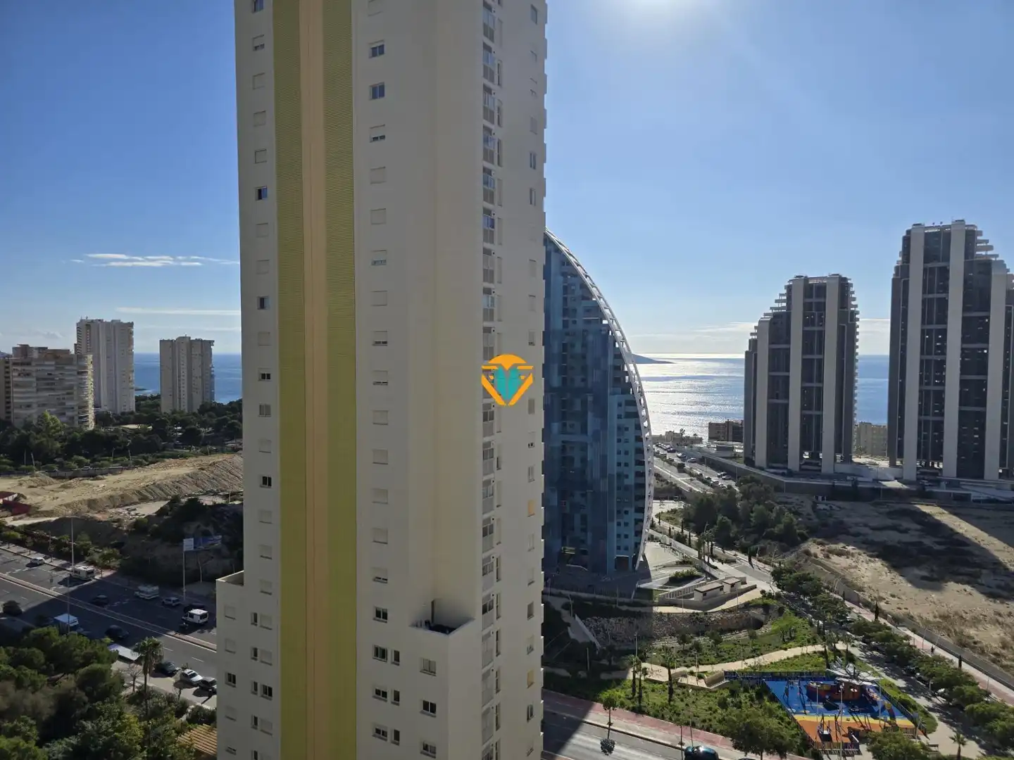 Vista exterior de Apartamento en venta en Benidorm con Aire acondicionado, Calefacción y Jardín privado