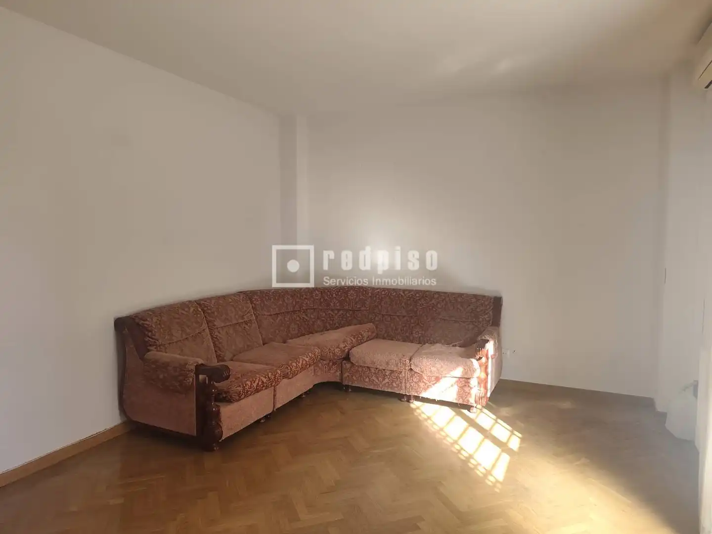 Sala de estar de Piso en venta en Madrid con Aire acondicionado, Calefacción y Jardín privado